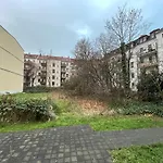 Am Lene-Voigt-Park, Netflix, Lichtdurchflutet
